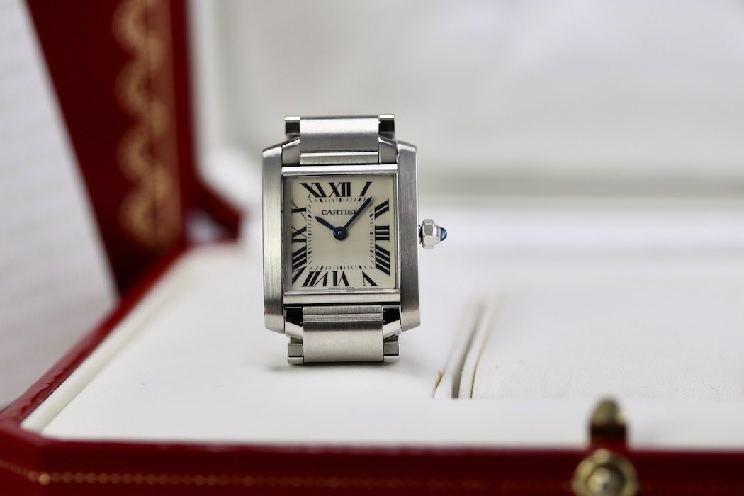 Montre rétro : La Tank de Cartier, icône anti bling-bling