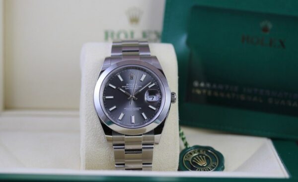 Rolex Datejust 41mm Rhodium Dial 2022 – Image 4