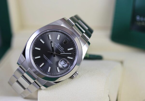 Rolex Datejust 41mm Rhodium Dial 2022 – Image 5