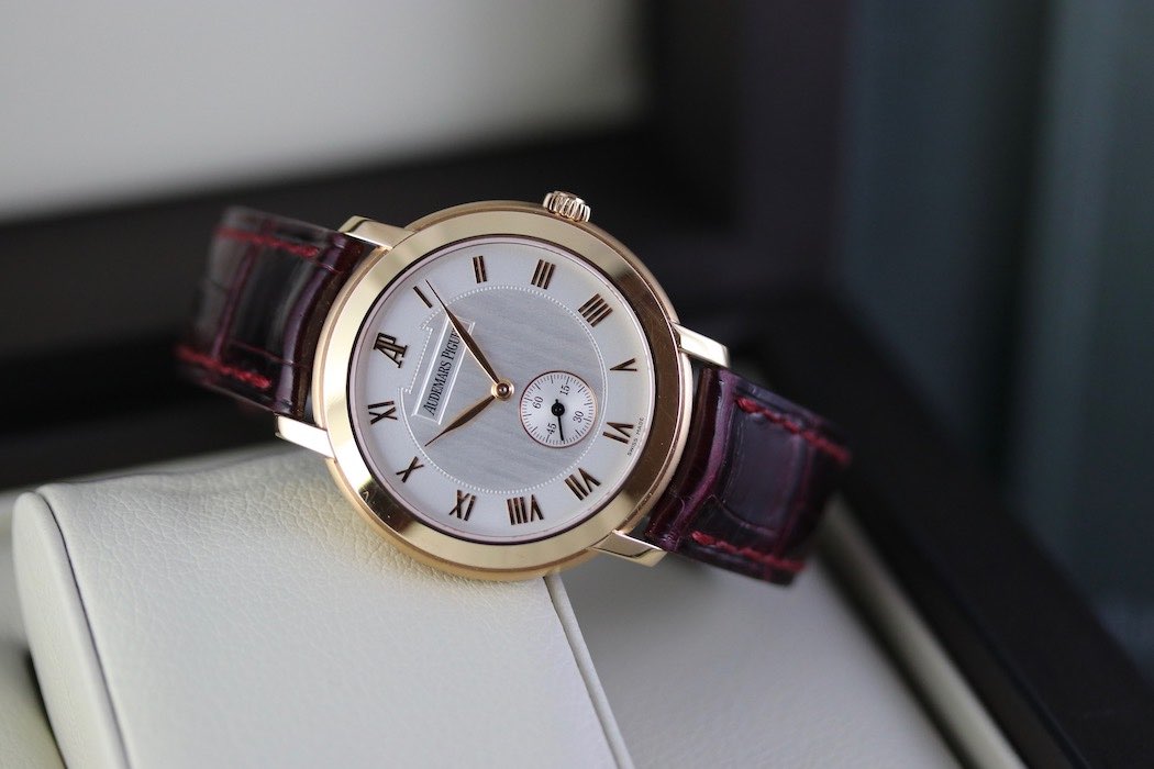 Audemars Piguet Jules Audemars 15056OR.OO.A067CR.02 – Or Rose 18K - Full Set