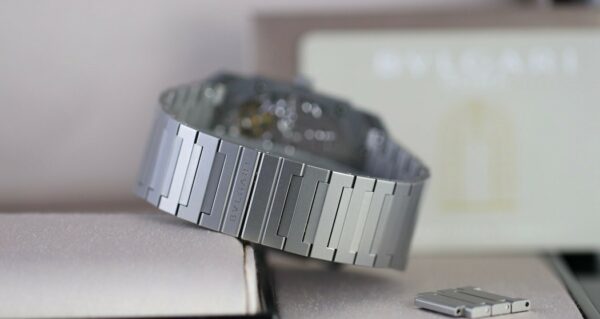 Bulgari Octo Finissimo BGO40TXT Titane - Ultra Plate + Bracelet - 2018 – Image 9
