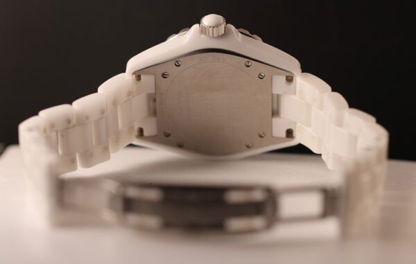 CHANEL J12 H4468 - Montre Femme Céramique Blanche Lunette Rose - Automatique – Image 11