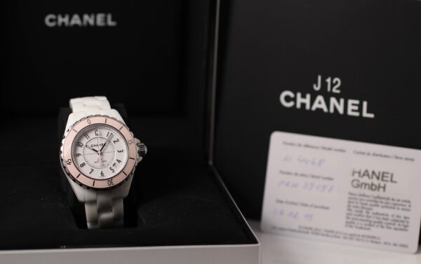 CHANEL J12 H4468 - Montre Femme Céramique Blanche Lunette Rose - Automatique – Image 12