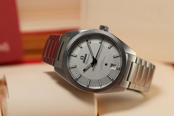 Omega Globemaster Co-Axial Master Chronometer 2021 – Image 4
