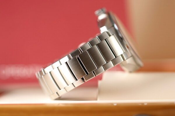 Omega Globemaster Co-Axial Master Chronometer 2021 – Image 8