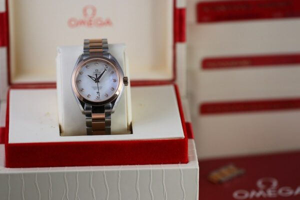 Omega Seamaster Aqua Terra 34 mm – Réf. 231.20.34.20.55.001 – Cadran nacre & diamants – Image 12
