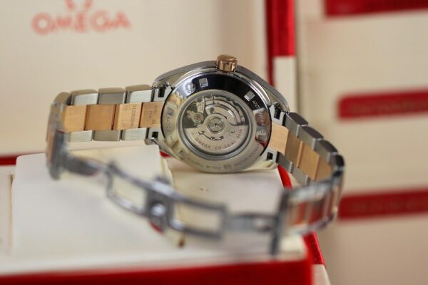 Omega Seamaster Aqua Terra 34 mm – Réf. 231.20.34.20.55.001 – Cadran nacre & diamants – Image 10