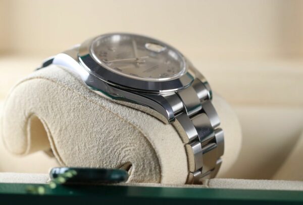 Rolex Datejust 41 – Réf. 116300 – Cadran gris chiffres arabes bleus – Année 2017 – Image 6