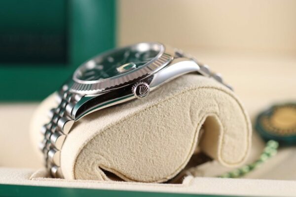 Rolex Datejust 41 – Cadran Bleu – Jubilé – Réf. 126334 – Full Set 2021 – Image 6