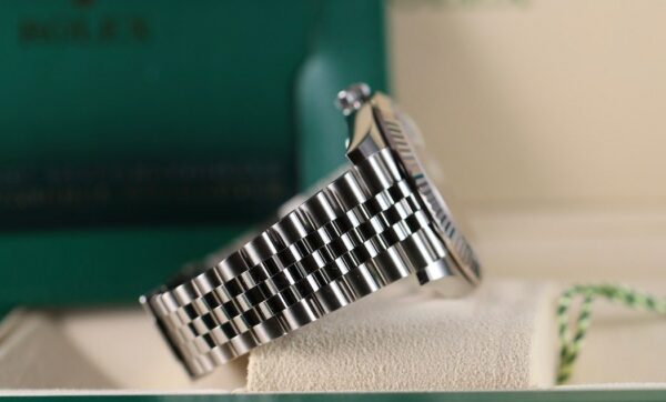 Rolex Datejust 41 – Cadran Bleu – Jubilé – Réf. 126334 – Full Set 2021 – Image 9