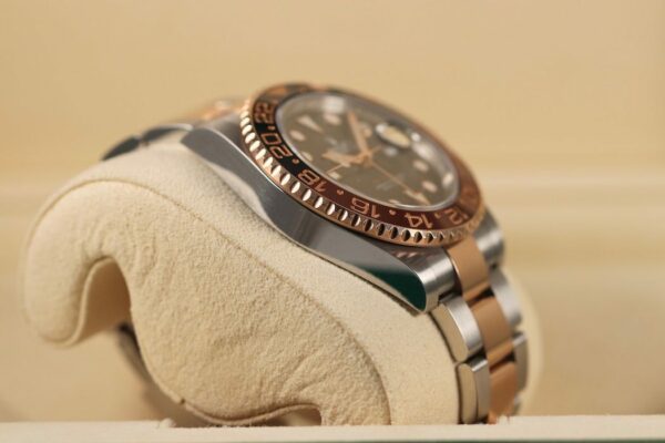 Rolex GMT-Master II 126711CHNR "Root Beer" – 2018 – Boîte & Papiers – Image 6