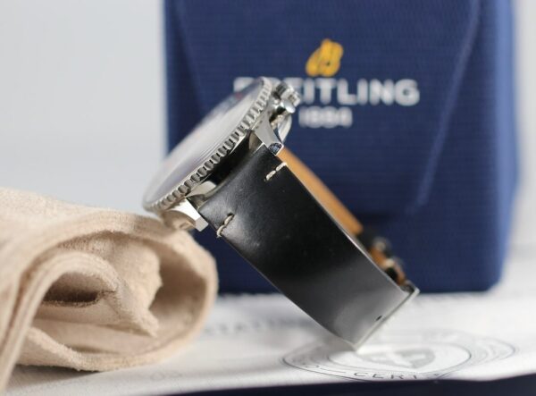 Breitling Navitimer AB0121211C1 Swiss Air – Édition spéciale – Image 7