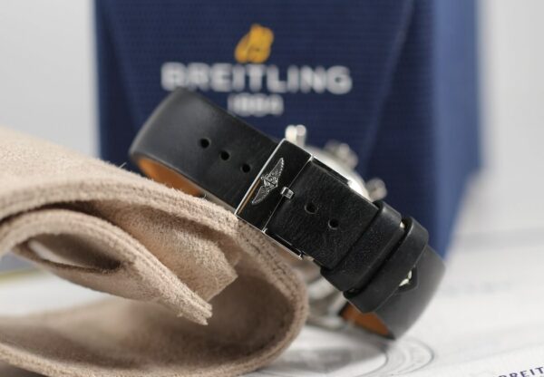 Breitling Navitimer AB0121211C1 Swiss Air – Édition spéciale – Image 9