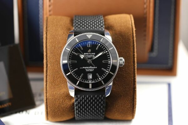Breitling Superocean Heritage II B20 – Image 4