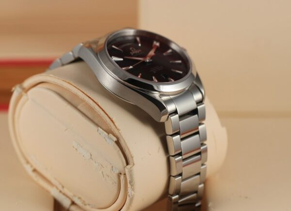 Omega Seamaster Aqua Terra 150M Co-Axial Master Chronometer GMT Worldtimer – Image 7