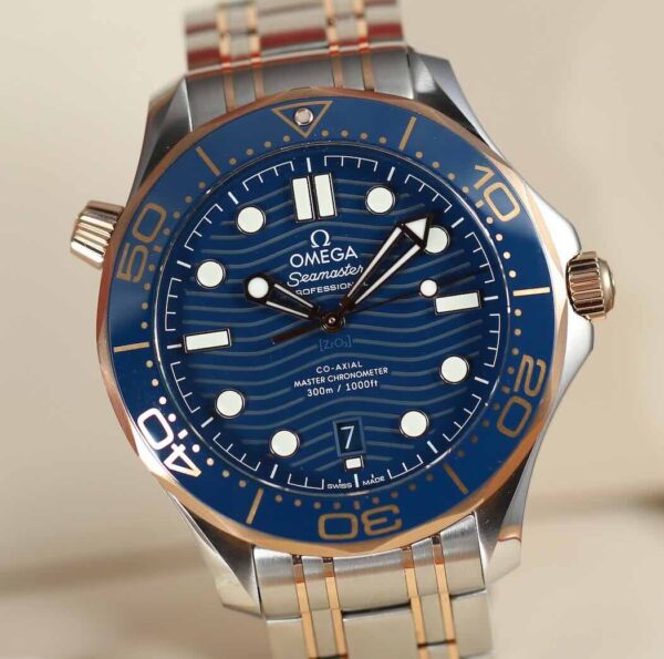 Omega Seamaster Diver 300M Co-Axial Master Chronometer 2019 – Image 4