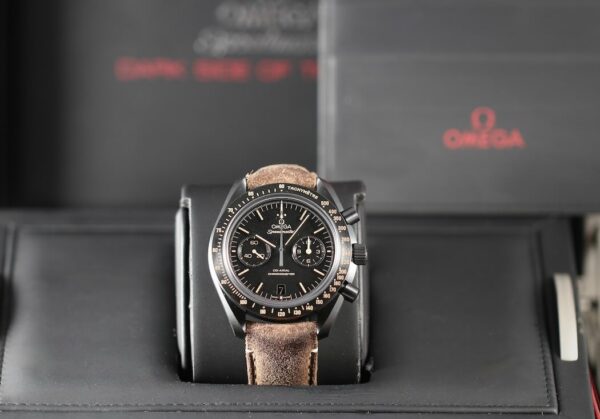 OmOmega Speedmaster Dark Side of the Moon – Image 11