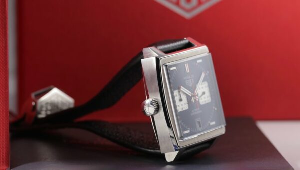 TAG Heuer Monaco CAW211P.FC6356 – Steve McQueen – Boîte & Papiers – Image 12
