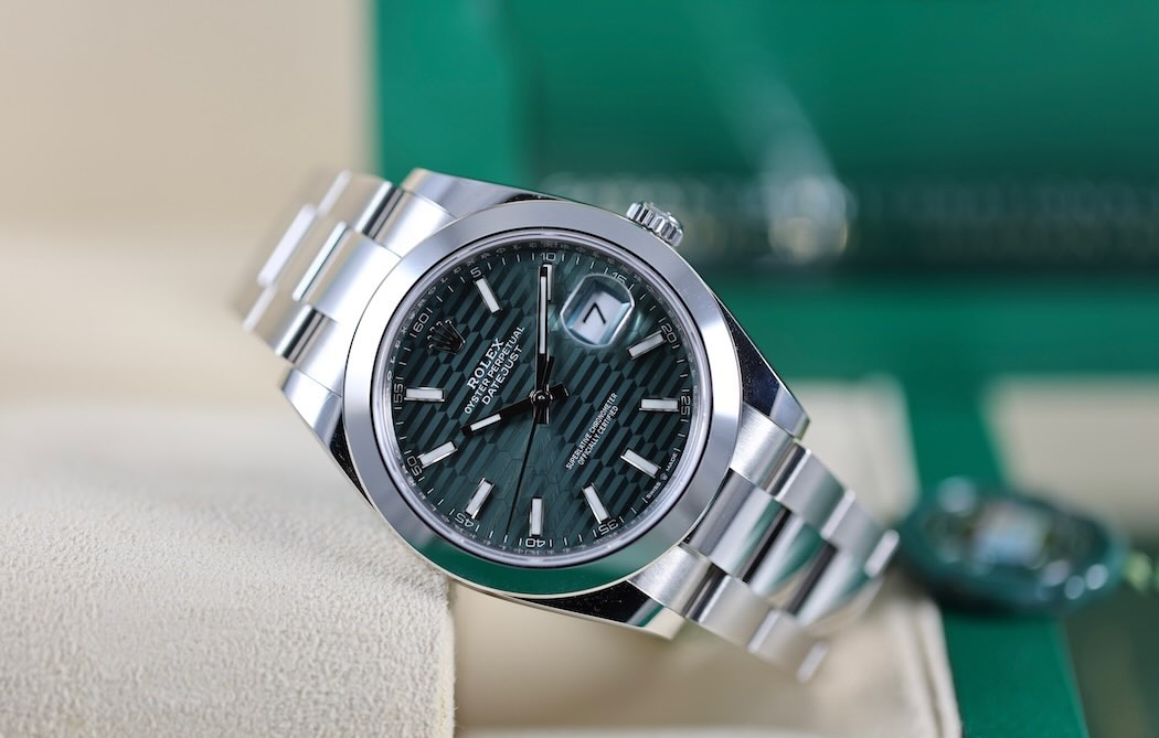 Rolex Datejust 41 – Réf. 126300 – Cadran Vert – 2023 – Boîte & Papiers – Image 3