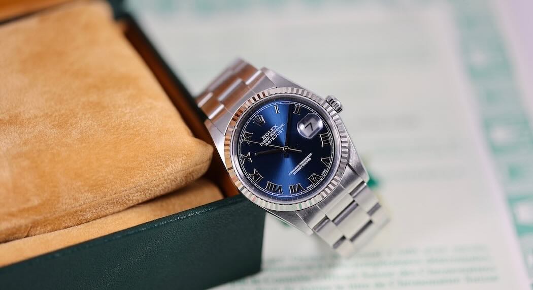 Rolex Datejust 16234 - Cadran Bleu - Série P - Full Set - 2000