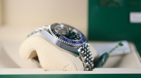 Rolex GMT-Master II 126710BLNR “Batman” – 2021 – Full Set – Excellent état – Image 8