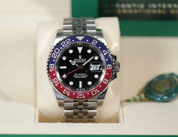 Rolex GMT-Master II 126710BLRO "Pepsi" – Boîte & Papiers 2023 – Image 4