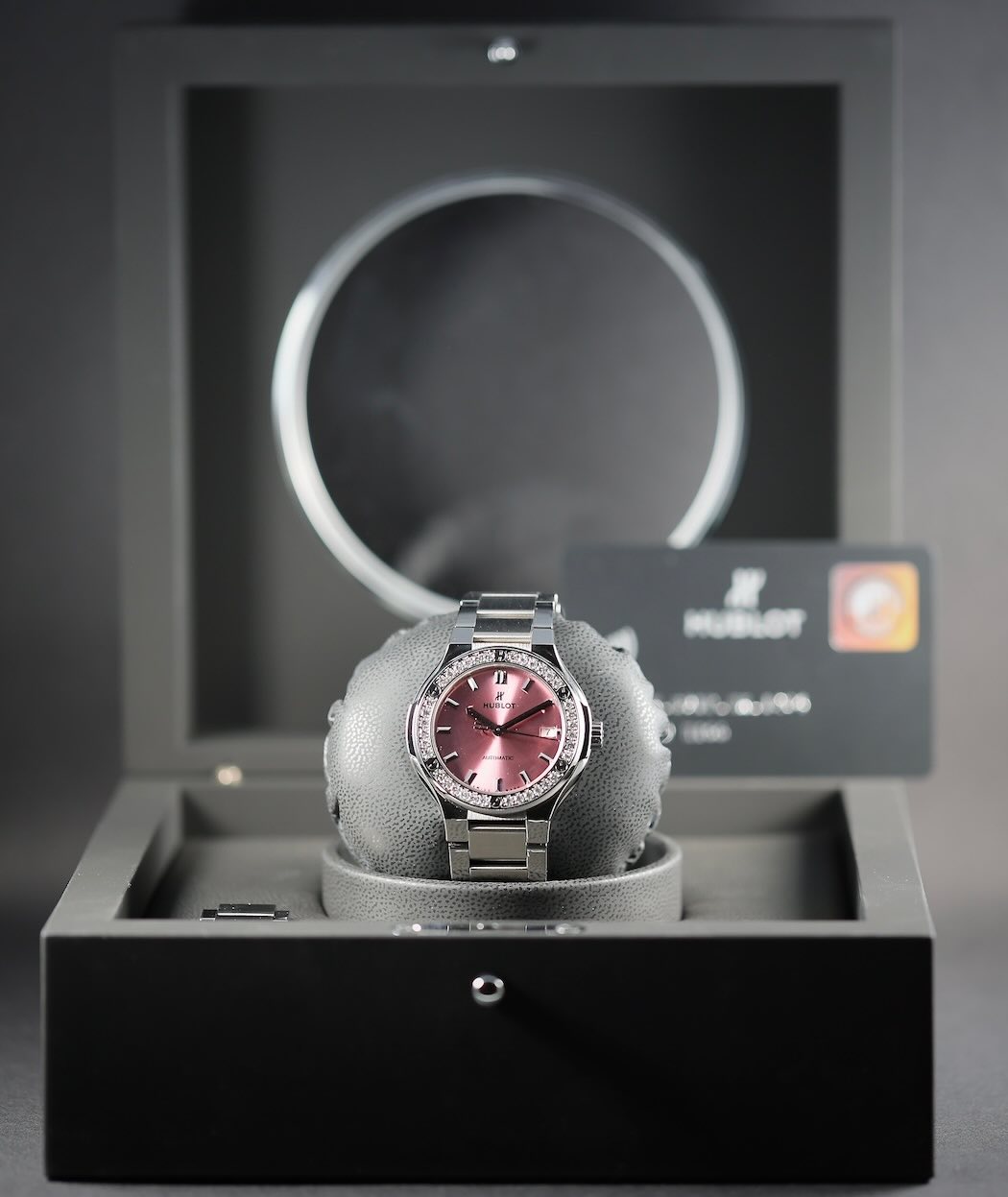 Hublot Classic Fusion Titanium Diamonds 33 mm – Cadran Rose – 2021 – Image 13