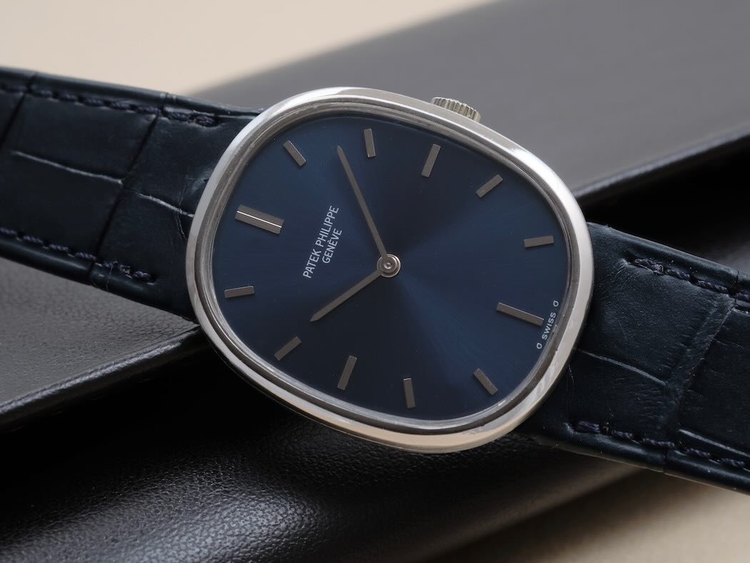 Patek Philippe Ellipse réf. 3548 – Or blanc – Cadran bleu soleil – Image 3