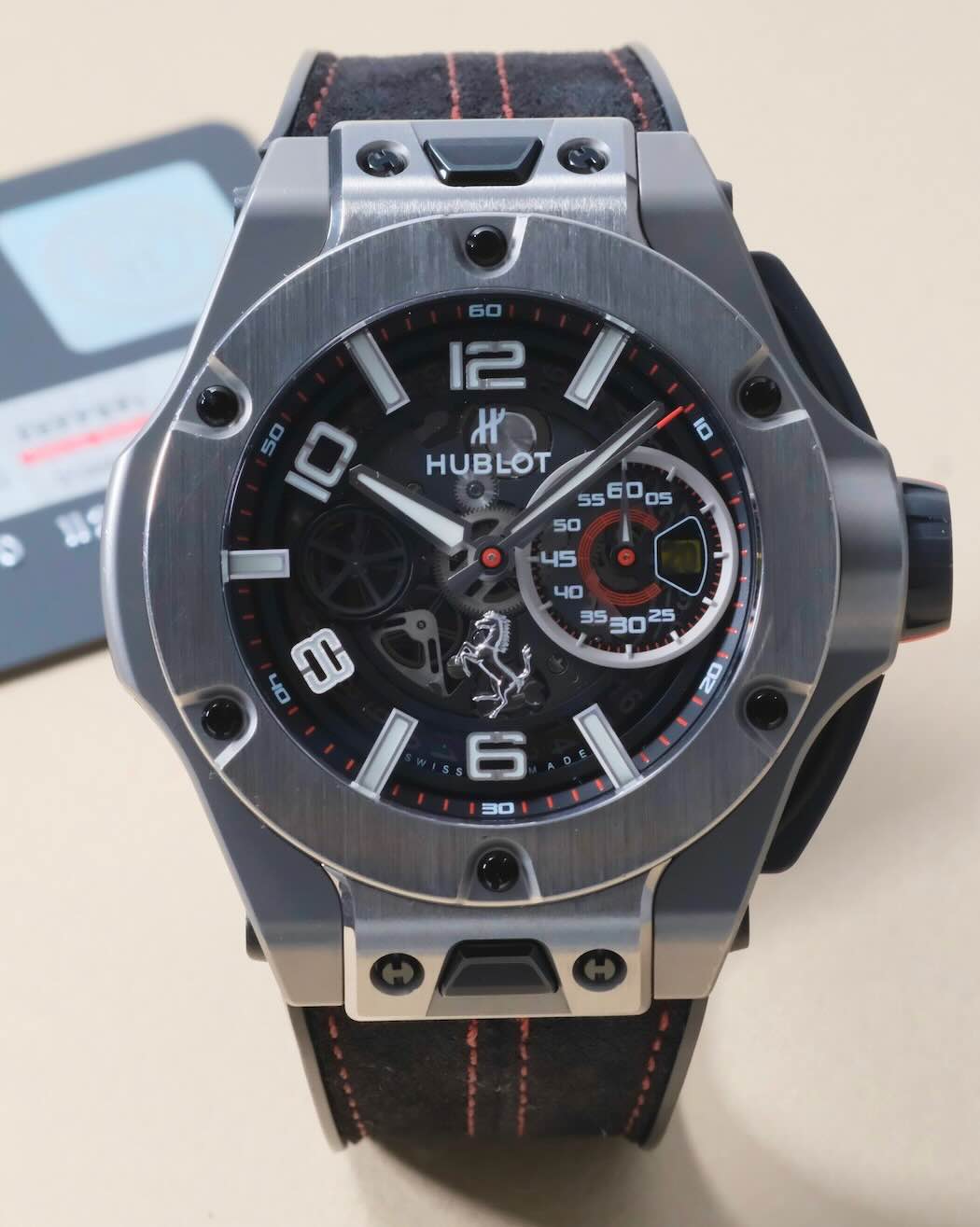 Hublot Big Bang Ferrari Unico Titanium Limited Edition 1000 pièces ref. 402.NX.0123.WR