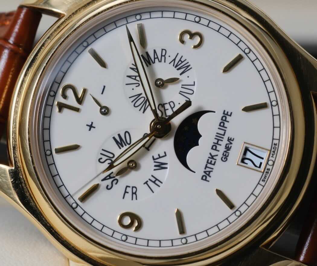 Patek Philippe Annual Calendar Moon Phases 5146J-001 Or Jaune 18k – Image 4