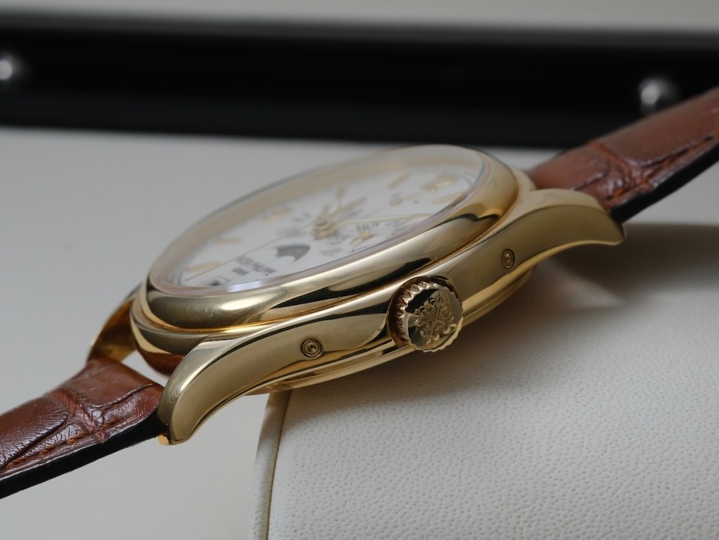Patek Philippe Annual Calendar Moon Phases 5146J-001 Or Jaune 18k – Image 5