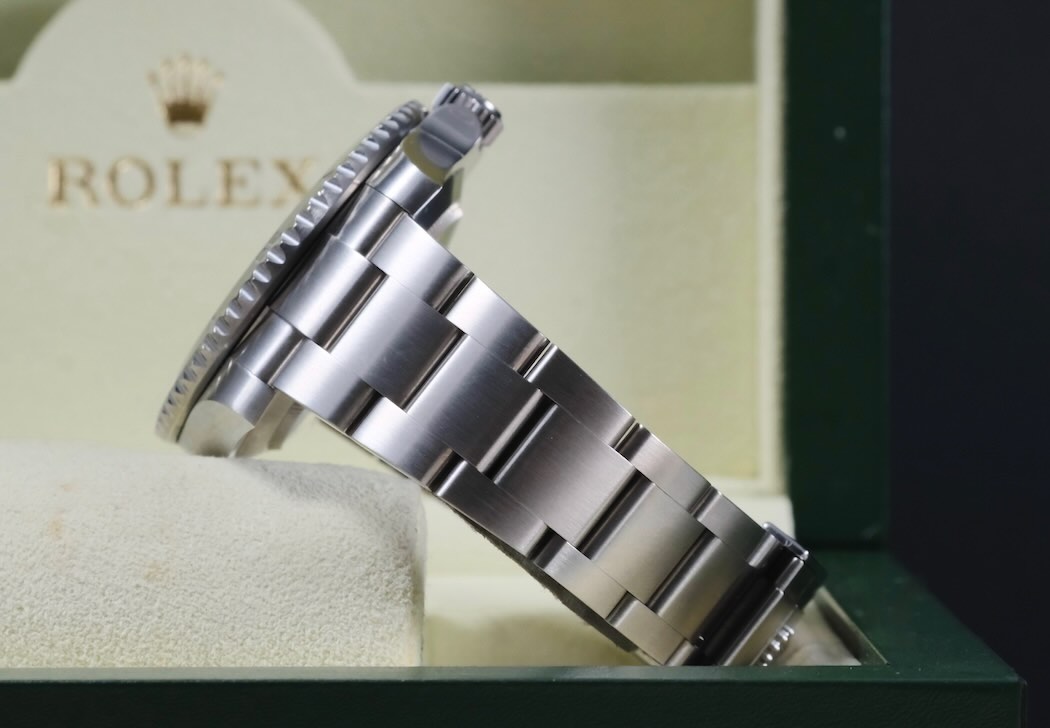 Rolex Submariner No Date 40 Mm Ref. 114060 – Image 8